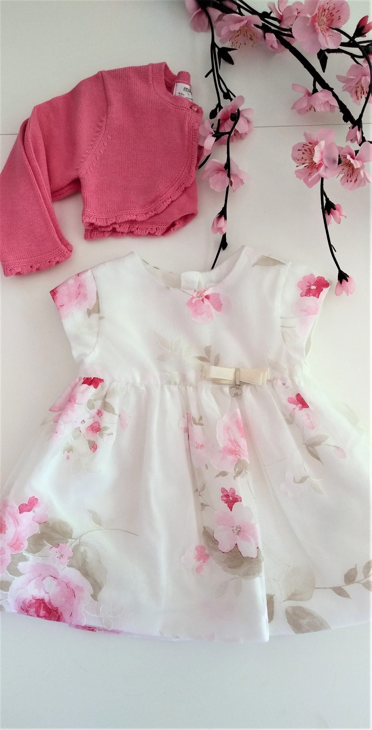 Abito Mayoral cerimonia, color avorio con fantasia floreale rosa - immagine 2