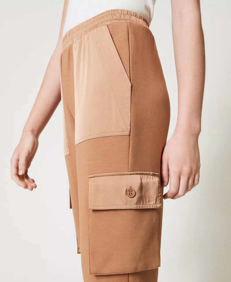Pantaloni cargo in tessuto scuba e raso Twinset - immagine 6