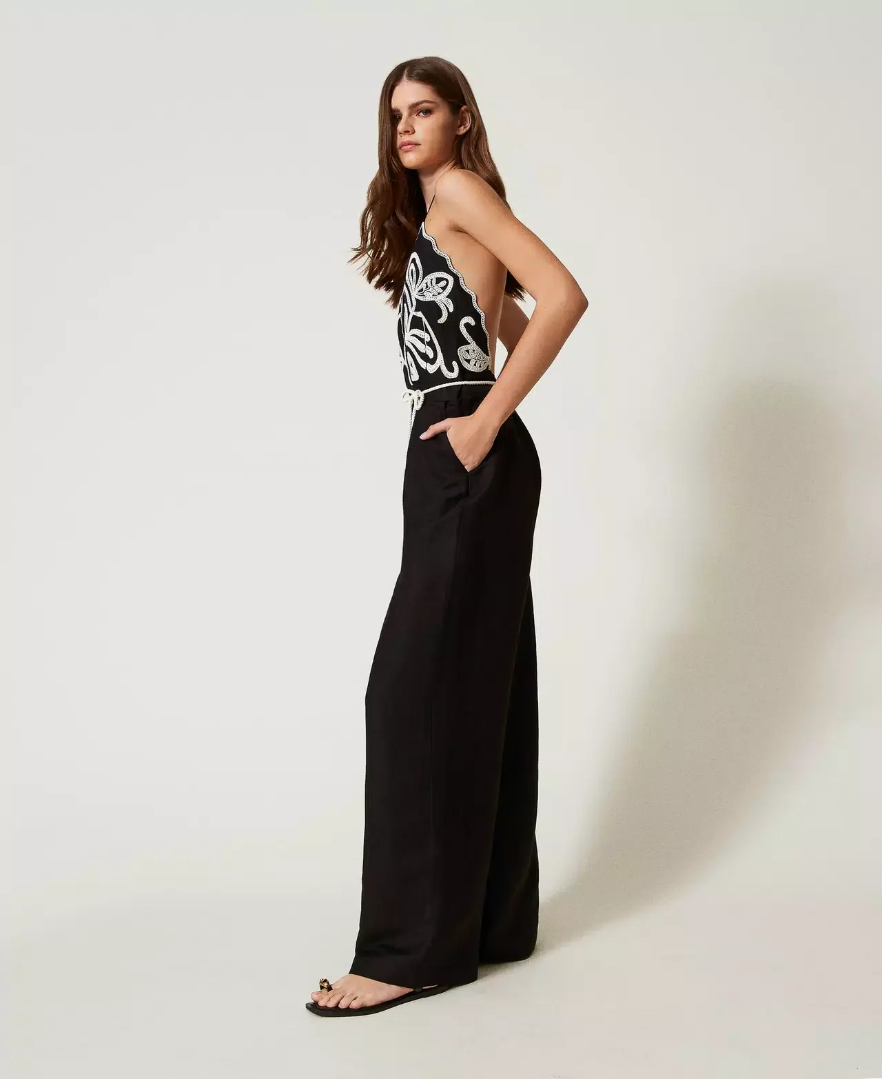 Tuta in misto lino con ricami TWINSET - immagine 3