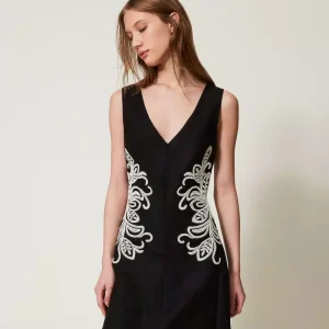 Abito corto in misto lino con ricami Twinset