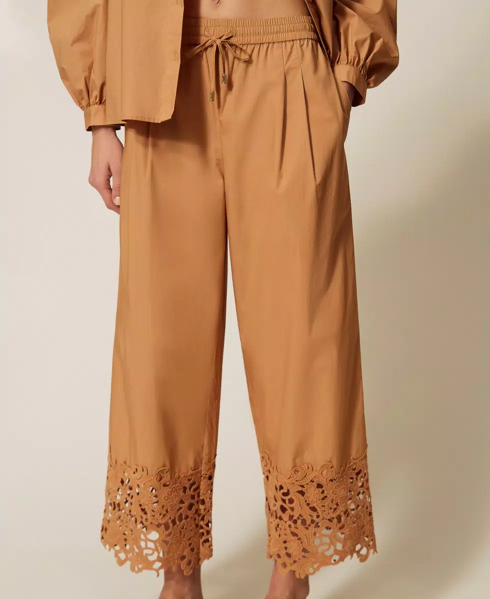 Pantaloni ampi in popeline con macramè Twinset - immagine 3