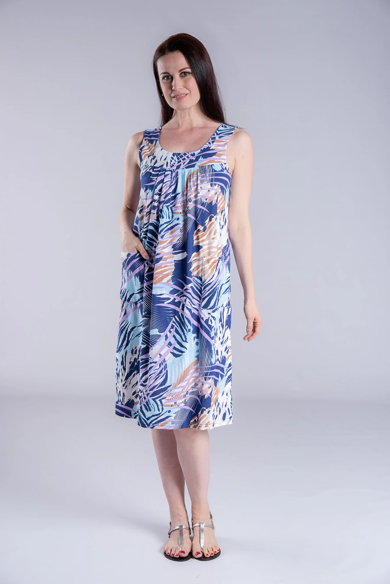 AERTRE Grembiule Copriabito Donna Lungo Spalla Larga Art. 014 - immagine 4