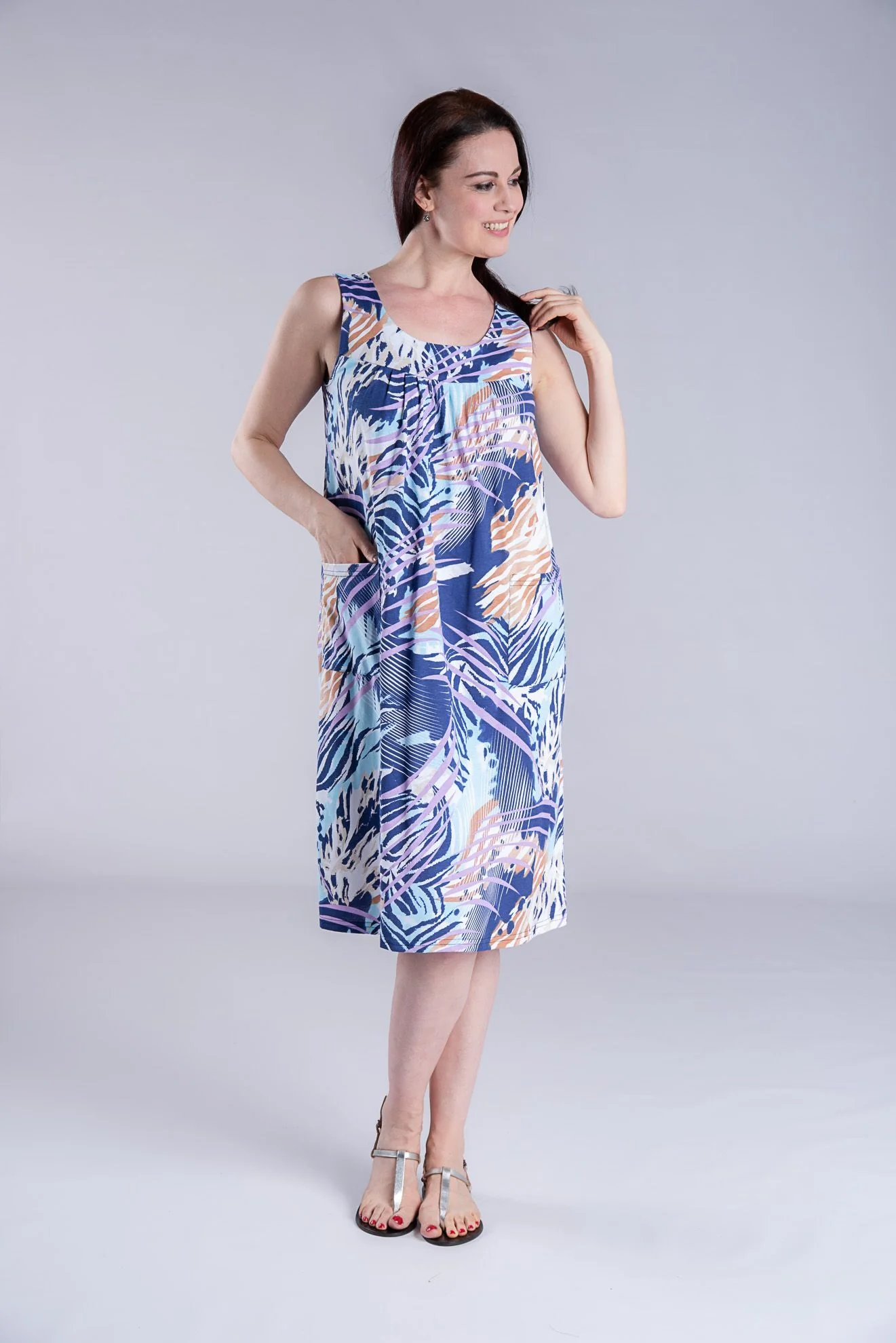 AERTRE Grembiule Copriabito Donna Lungo Spalla Larga Art. 014 - immagine 6