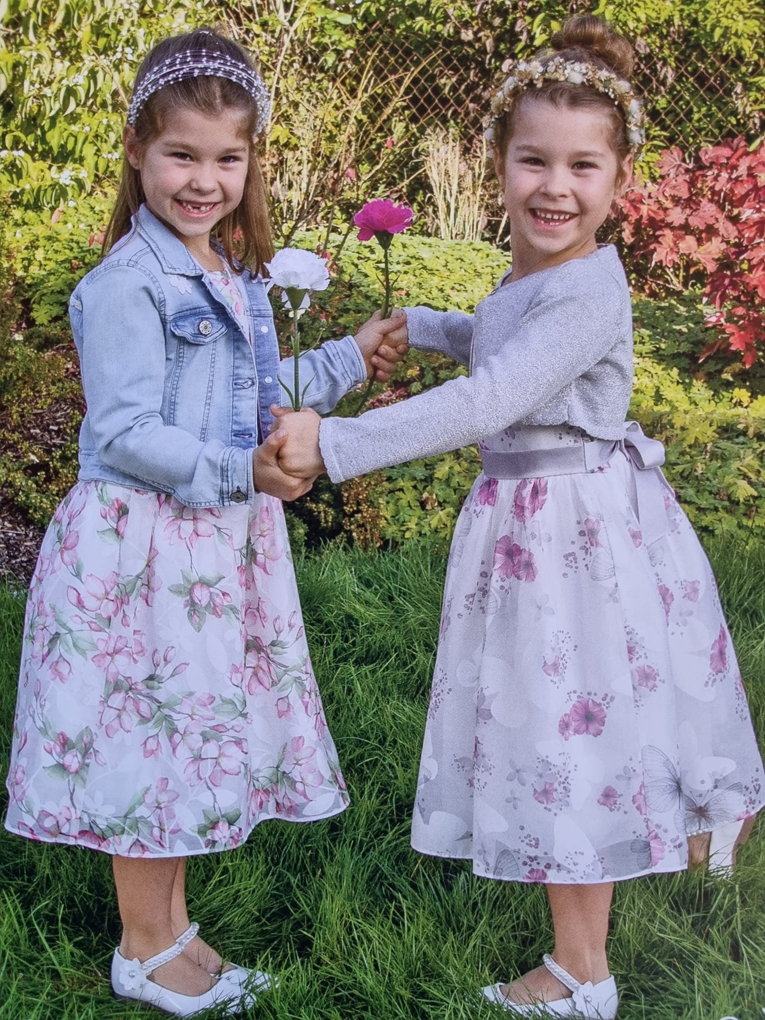 Abito cerimonia HAPPY GIRL per ragazza in chiffon color bianco in fantasia floreale fuxia con farfalle - immagine 5