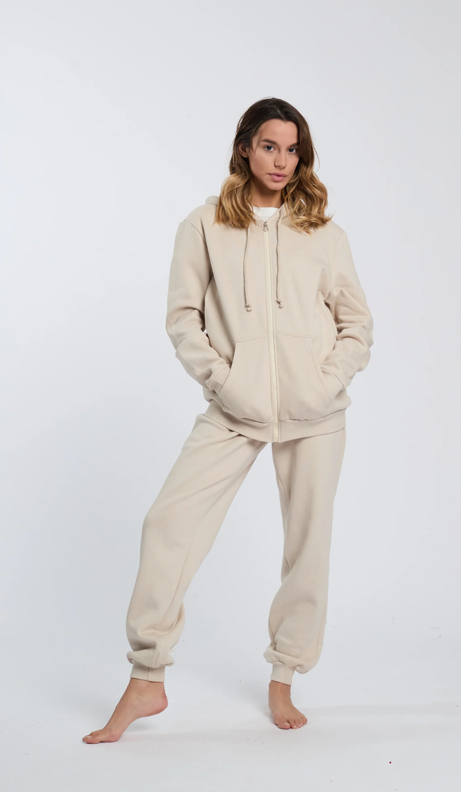 Completo Felpa e Pantaloni Happy People - immagine 3