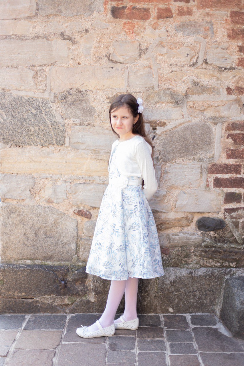 Abito cerimonia HAPPY GIRL per ragazza in chiffon color bianco in fantasia azzurra fiori - immagine 5