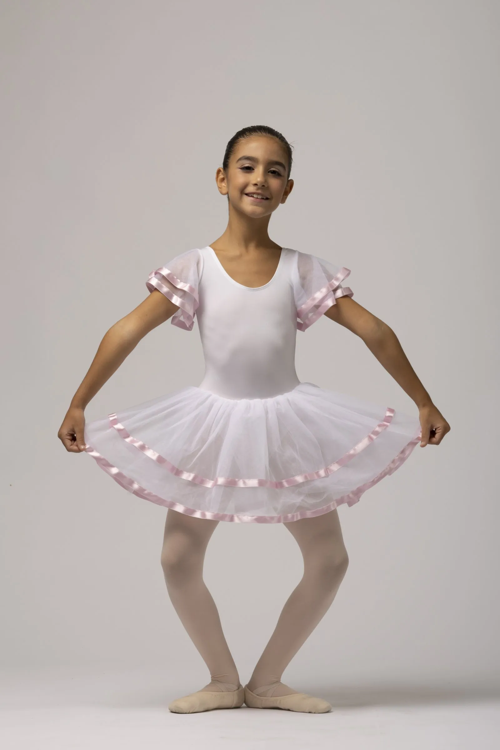 Body bambina con maniche e gonnellino mod. 447 - immagine 3