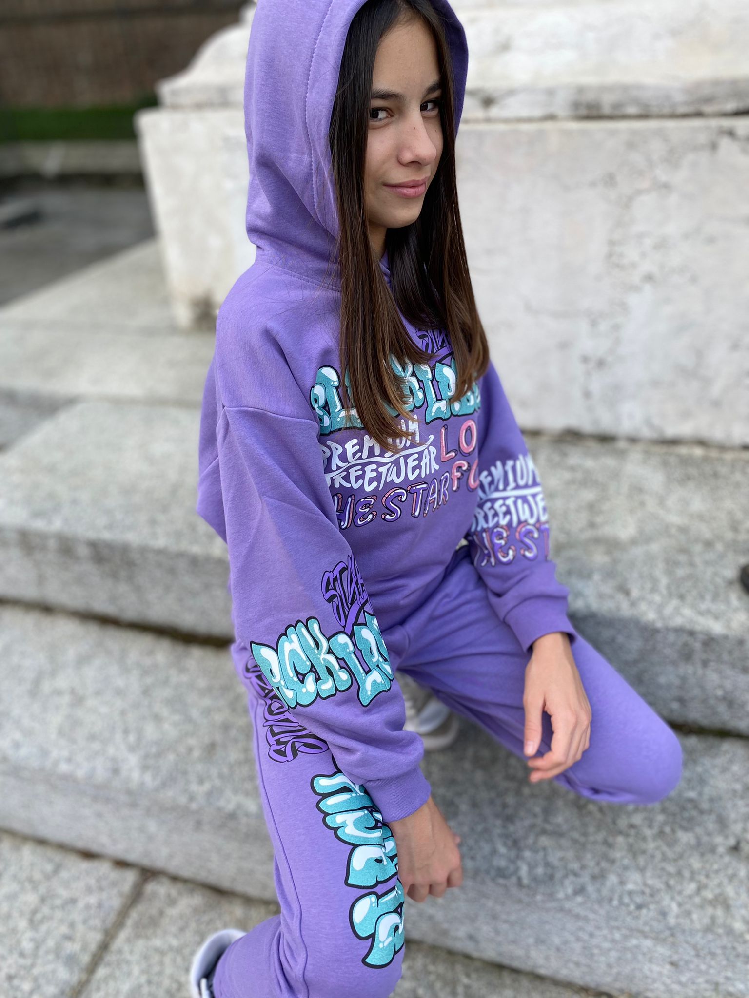 Tuta STARTER invernale per ragazza con felpa girocollo lilla e cappuccio + pantalone lilla - immagine 3