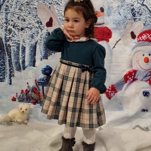 Abitino MAYORAL, manica lunga, modello girocollo, color verde in fantasia scozzese