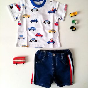 Completo CHICCO estivo per neonato con t-shirt macchinine e jeans