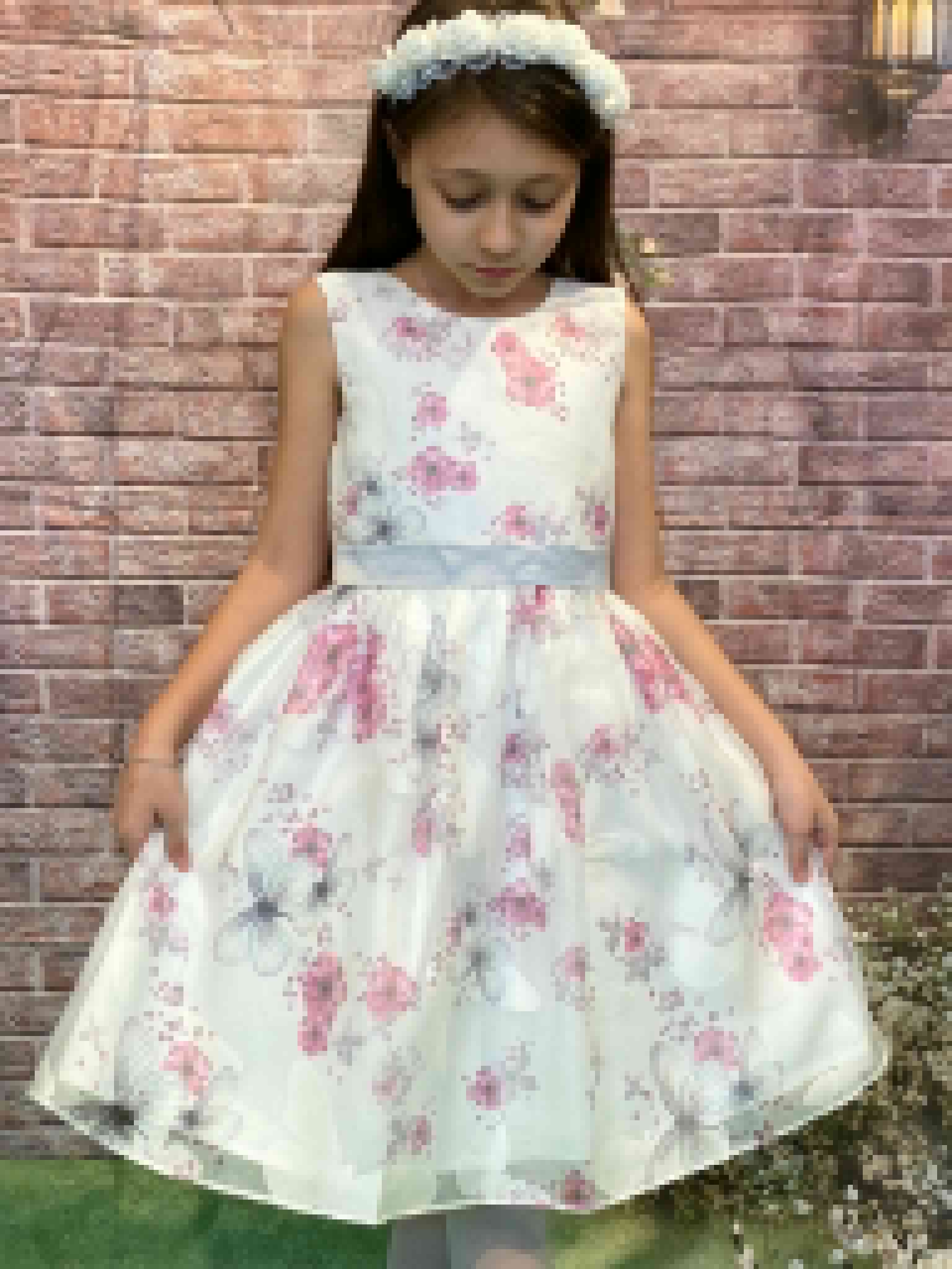 Abito cerimonia HAPPY GIRL per ragazza in chiffon color bianco in fantasia floreale fuxia con farfalle - immagine 2