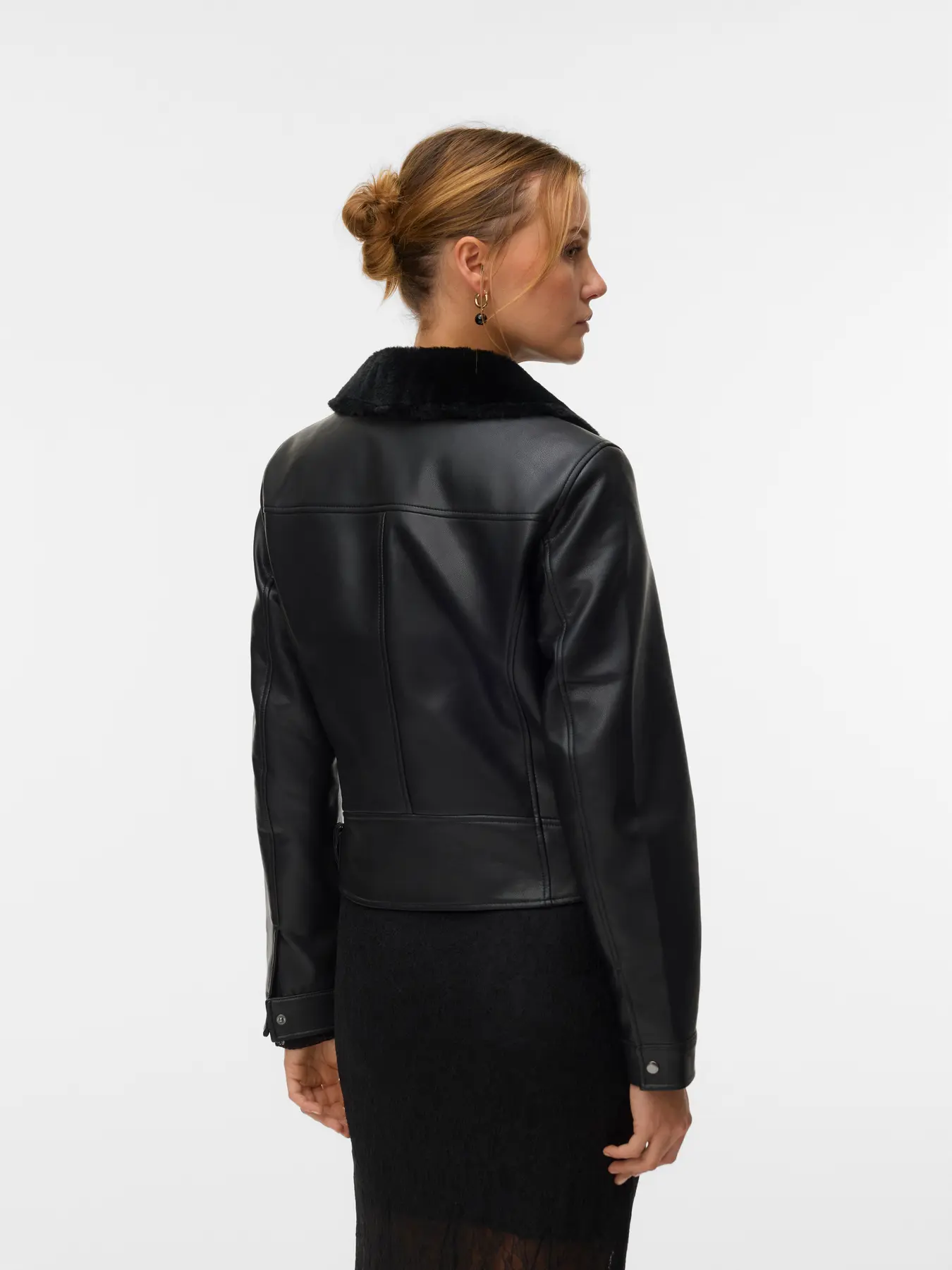 Vero Moda donna giubbino Hailey Short 10250405 Black - immagine 6